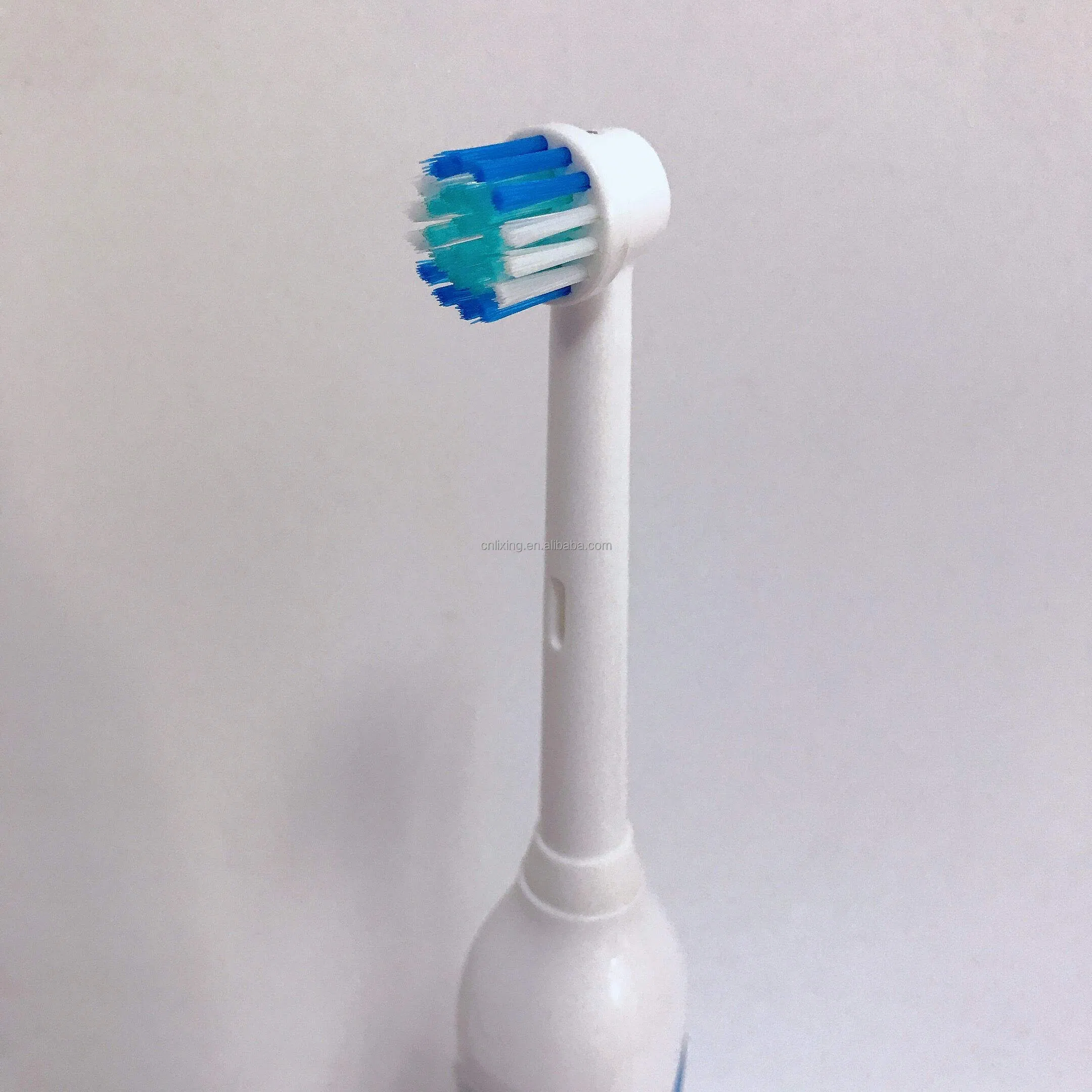 Hot Sale Rechargeable Waterproof Electric Ultra Fine Clean Doctor Rotary Toothbrush