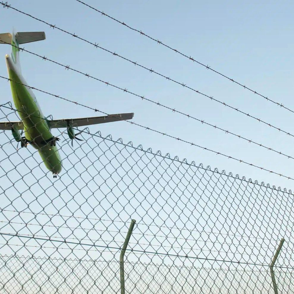 Anti Climb Airport Fence High Security Y Post with Razor Wires