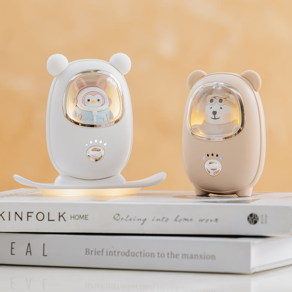 Winter Products Mini Portable Hand Warmer Power Bank, USB 5V 2A Fast Charging Input Output Rechargeable Hand Warmer