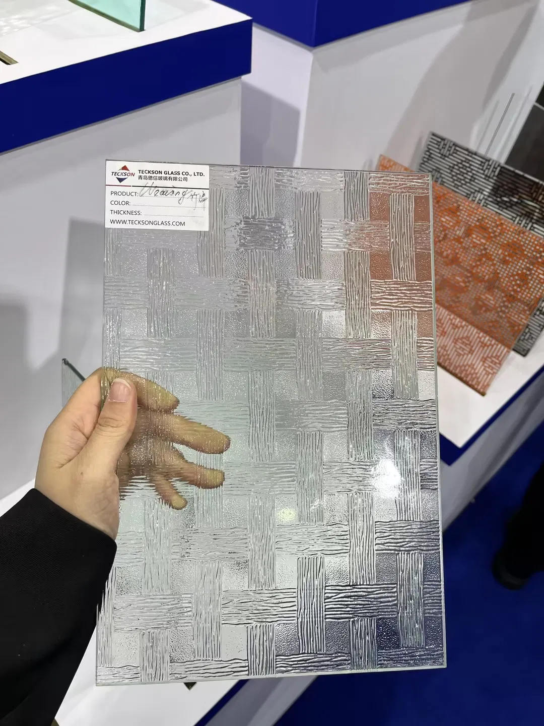 3-8mm Clear Nashiji Karatachi Flora Moru Diamond Patterned Textured Manufacturers Glass