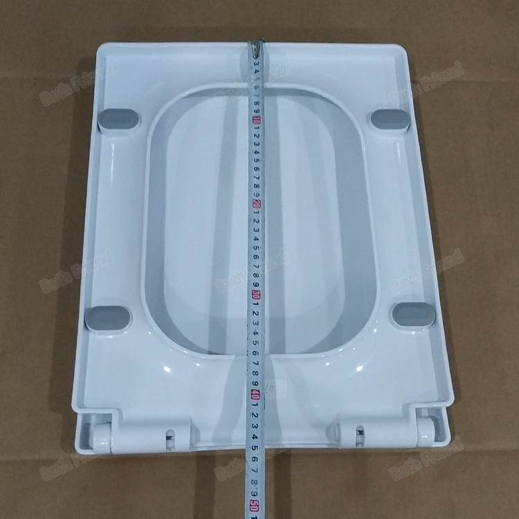 Soft Close PP Plastic Material Rectangular Bathroom Sanitary Toilet Seat Cover Lid