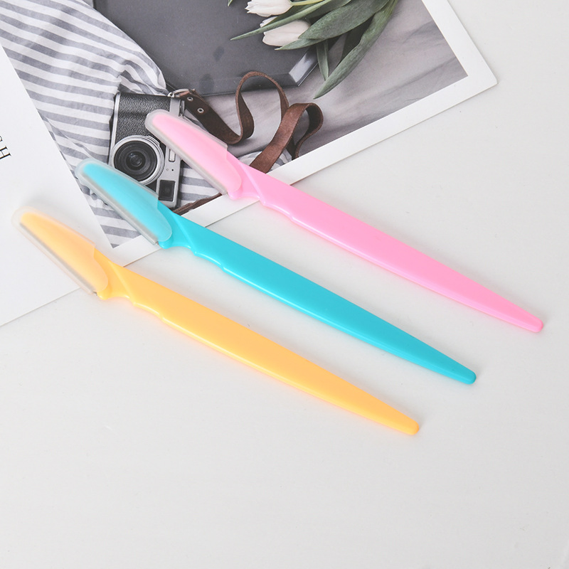 Factory Price: Available in Multiple Colors Eyebrow Trimmer