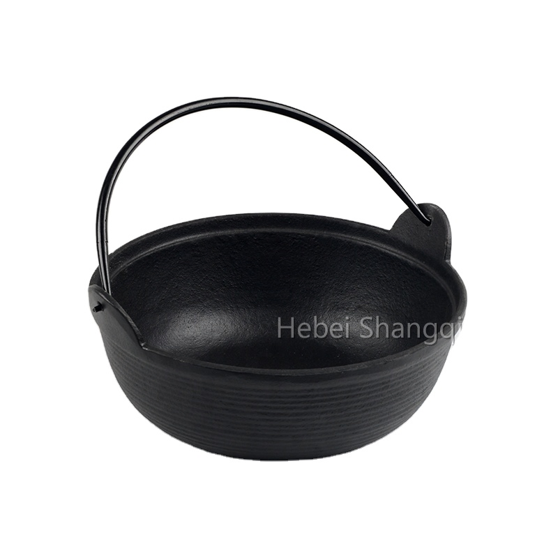 Cast Iron Sukiyaki Fusion Pot Nabe Mono Hot Pot with Wooden Lid