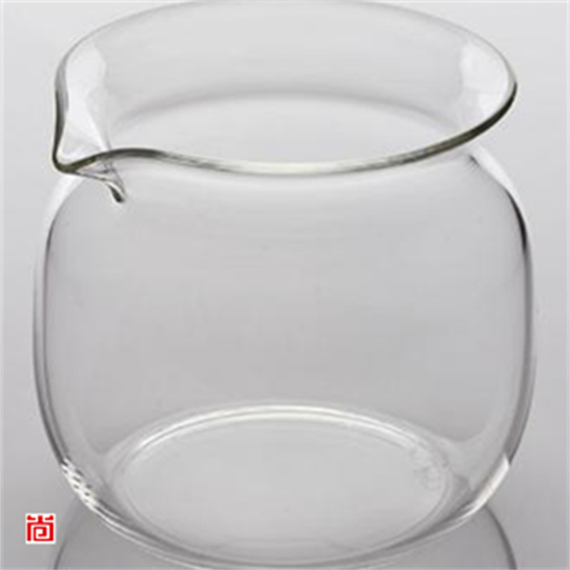 Стеклянный чайный стакан с ситечком Pyrex