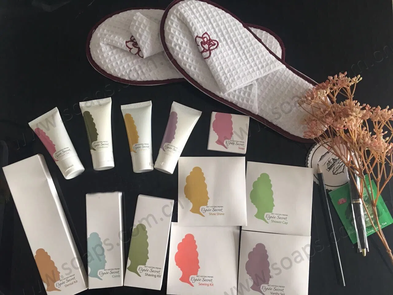 Hotel Amenities Set with Box Packing for Hotel Room Using Factory Price