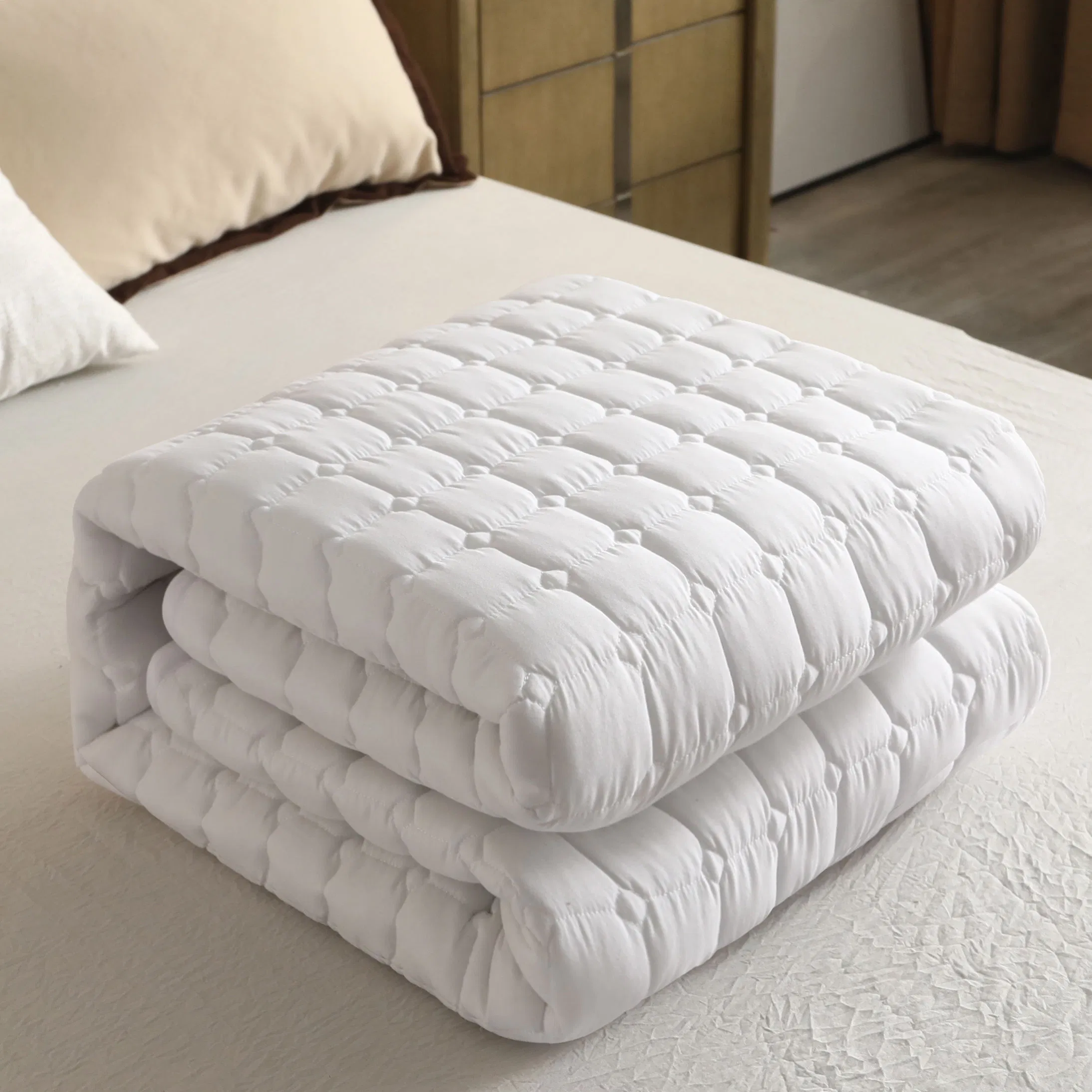 Hotel Mattress Topper Pad Polyester Mattress Cover Bed Microfiber Mattress Protector