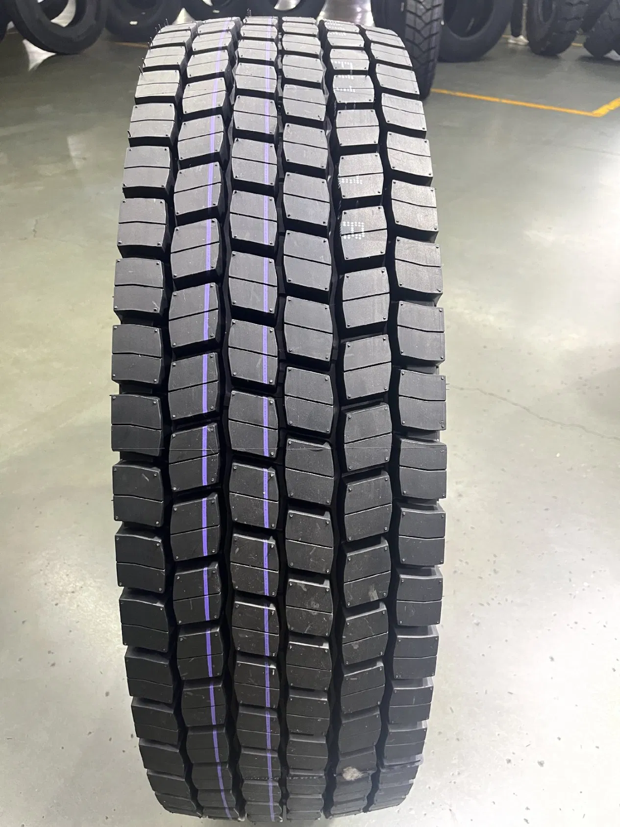 TBR Overloading Structure 315/80 R22.5 Truck Tyre
