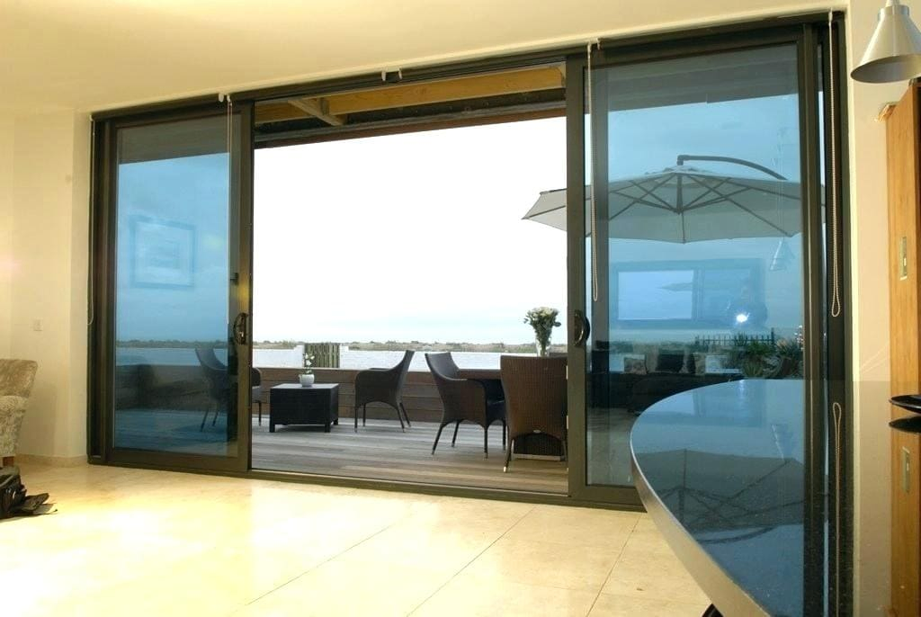 Toma Roller Shutter Window, Givining a New World
