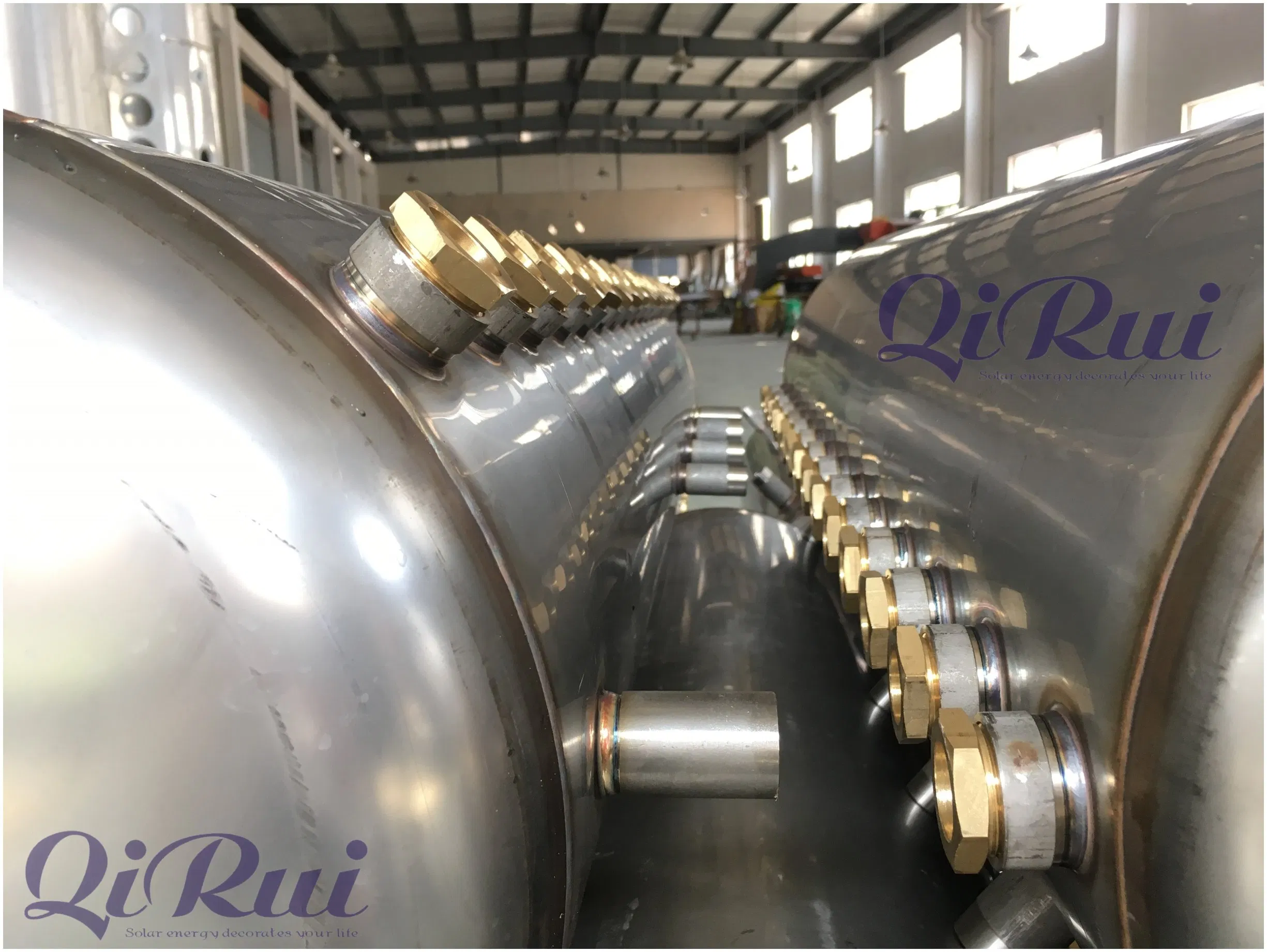 100L 150L 200L 300 Liter Best Heat Pipe Evacuated Tube SABS Pressurized Solar Hot Water Heater Heating System Price High Pressure Solar Geyser with Copper Pipe