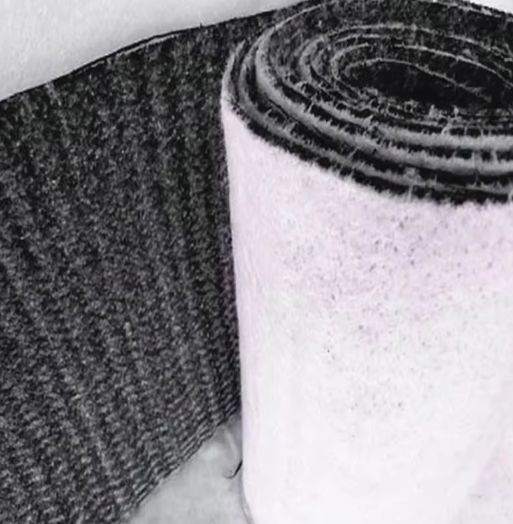 Gcl Black Waterproof Bentonite Geotextile 4000g 4500GSM 4800GSM Geosynthetics Clay Liner 4000g 4500g 4800g
