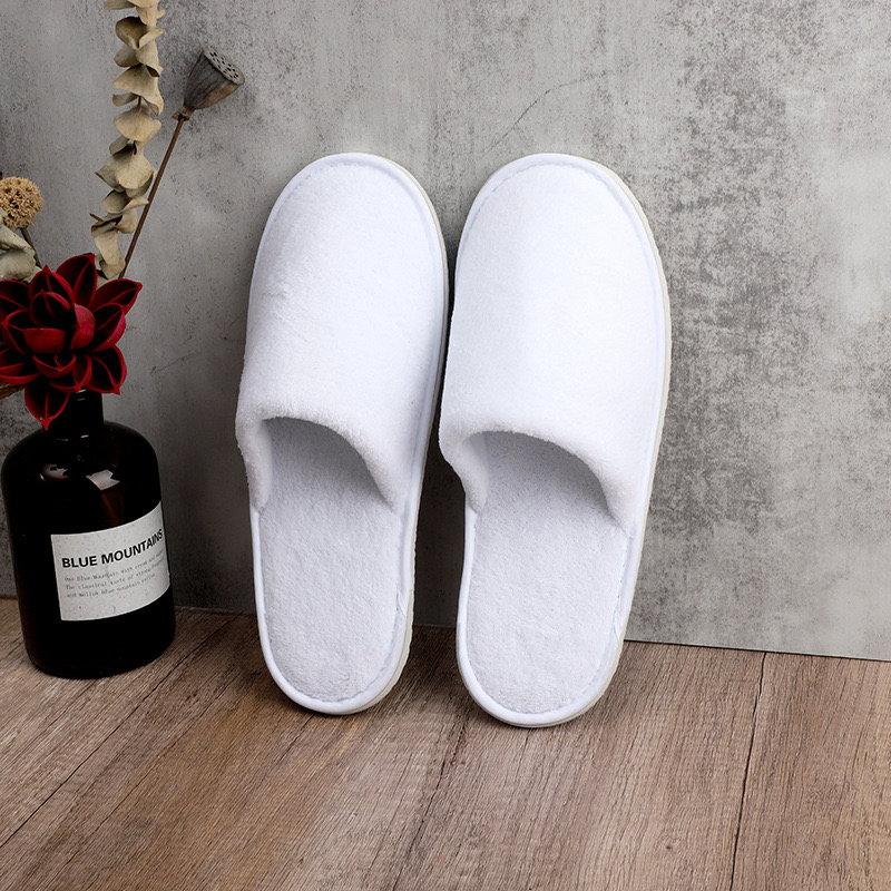Custom Logo Coral Velour Disposable Hotel Slippers Luxury Plush Slippers
