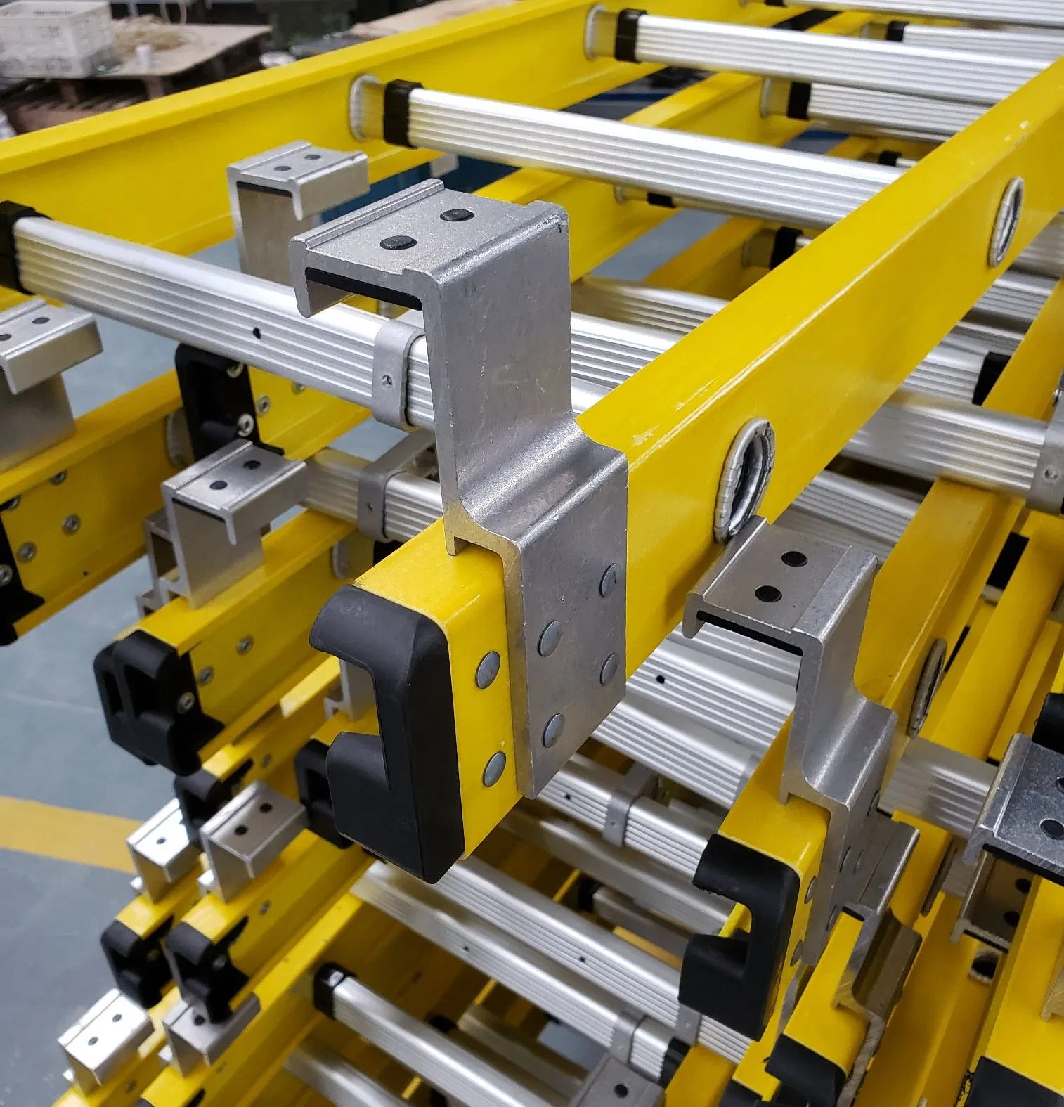 24 Feet Escalera De Fibra De Vidrio Extensible/24 Feet Extension Fiberglass Ladder Factory