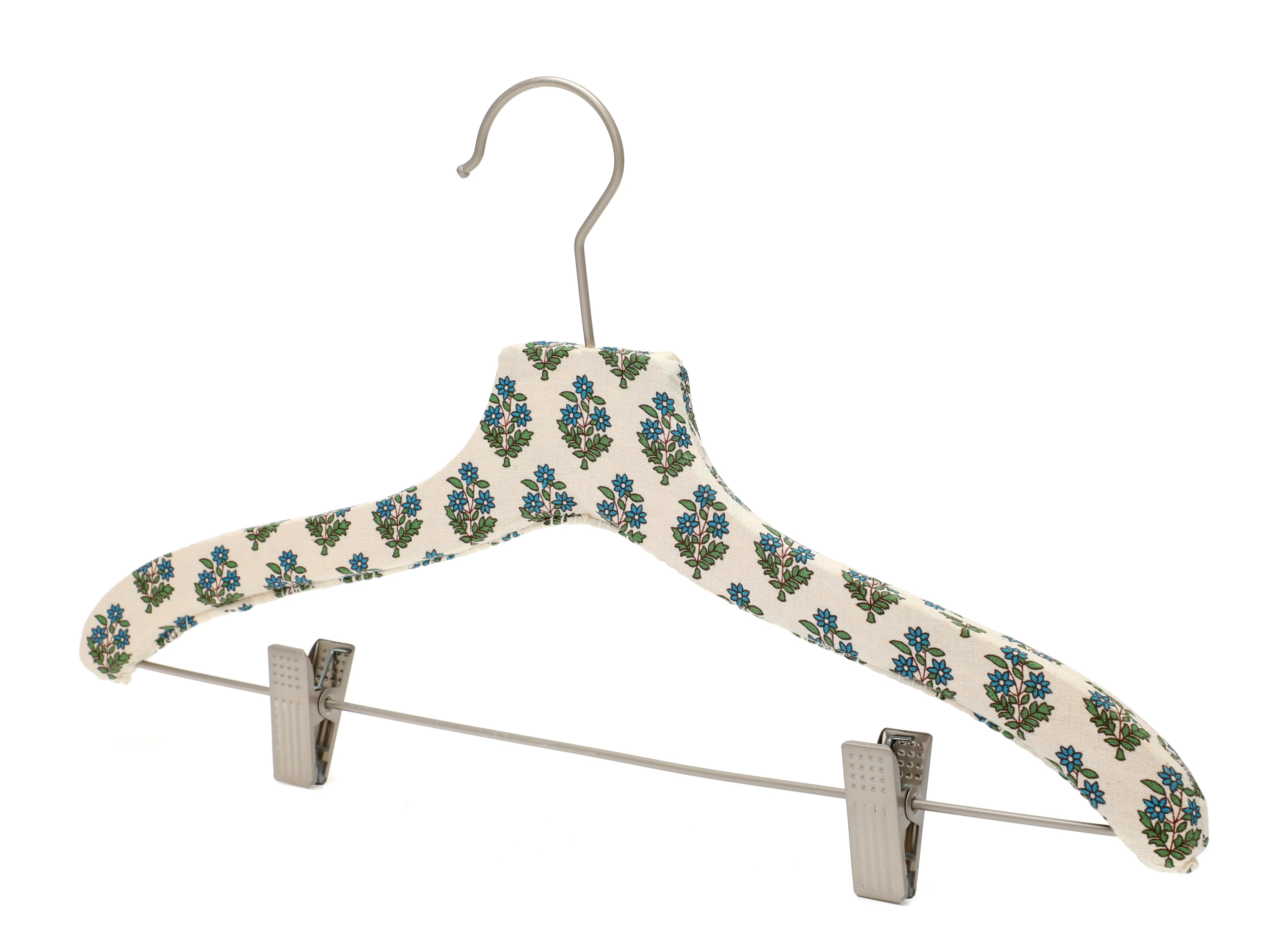 Вешалка для одежды с цветочным узором и мягкой подкладкой