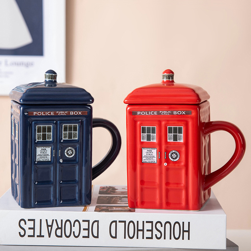 Creative Retro British Telephone Booth Ceramic Cup with Lid Coffee Mug