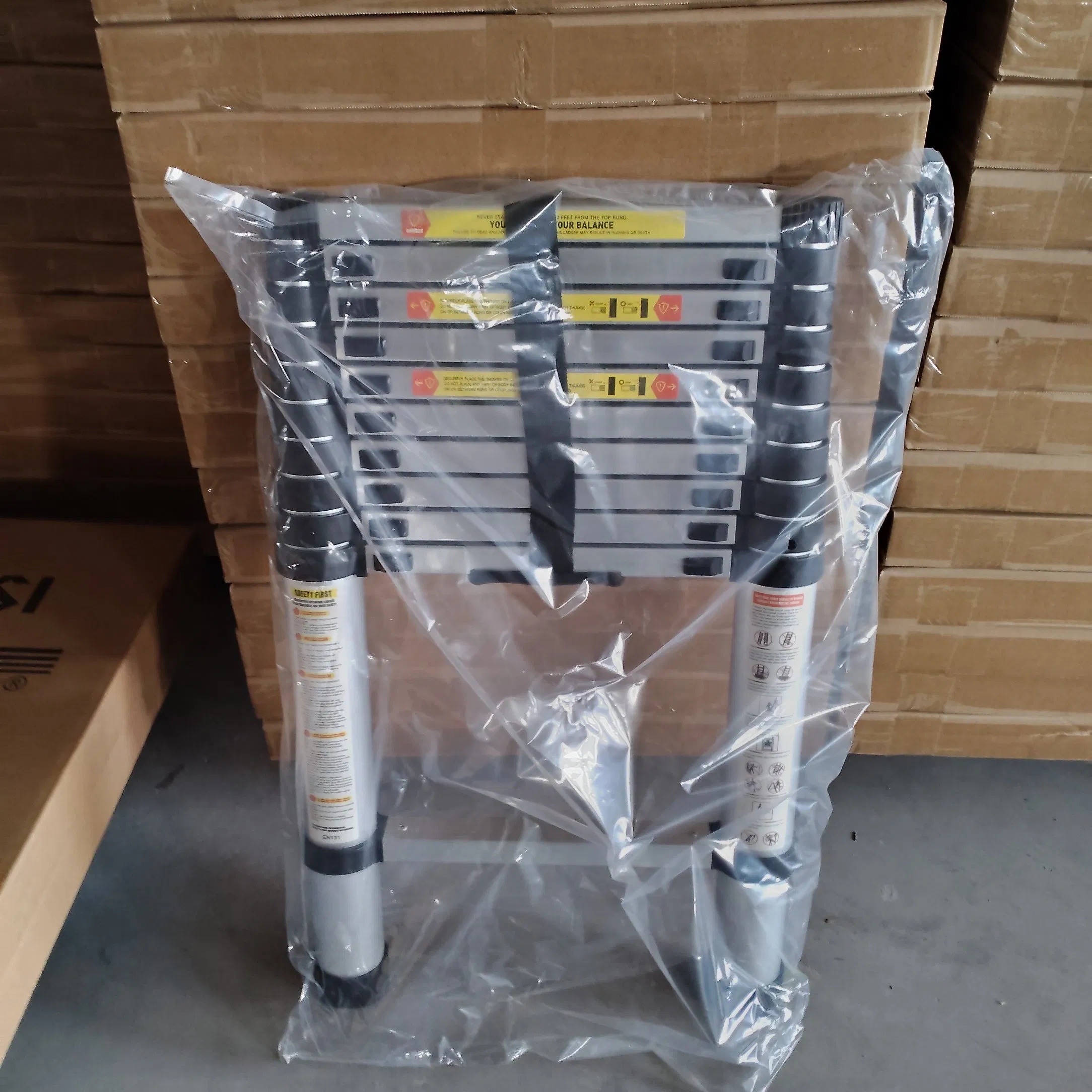 Residential Single-Sided Collapsible Aluminum Telescopic Ladder 3.2meter