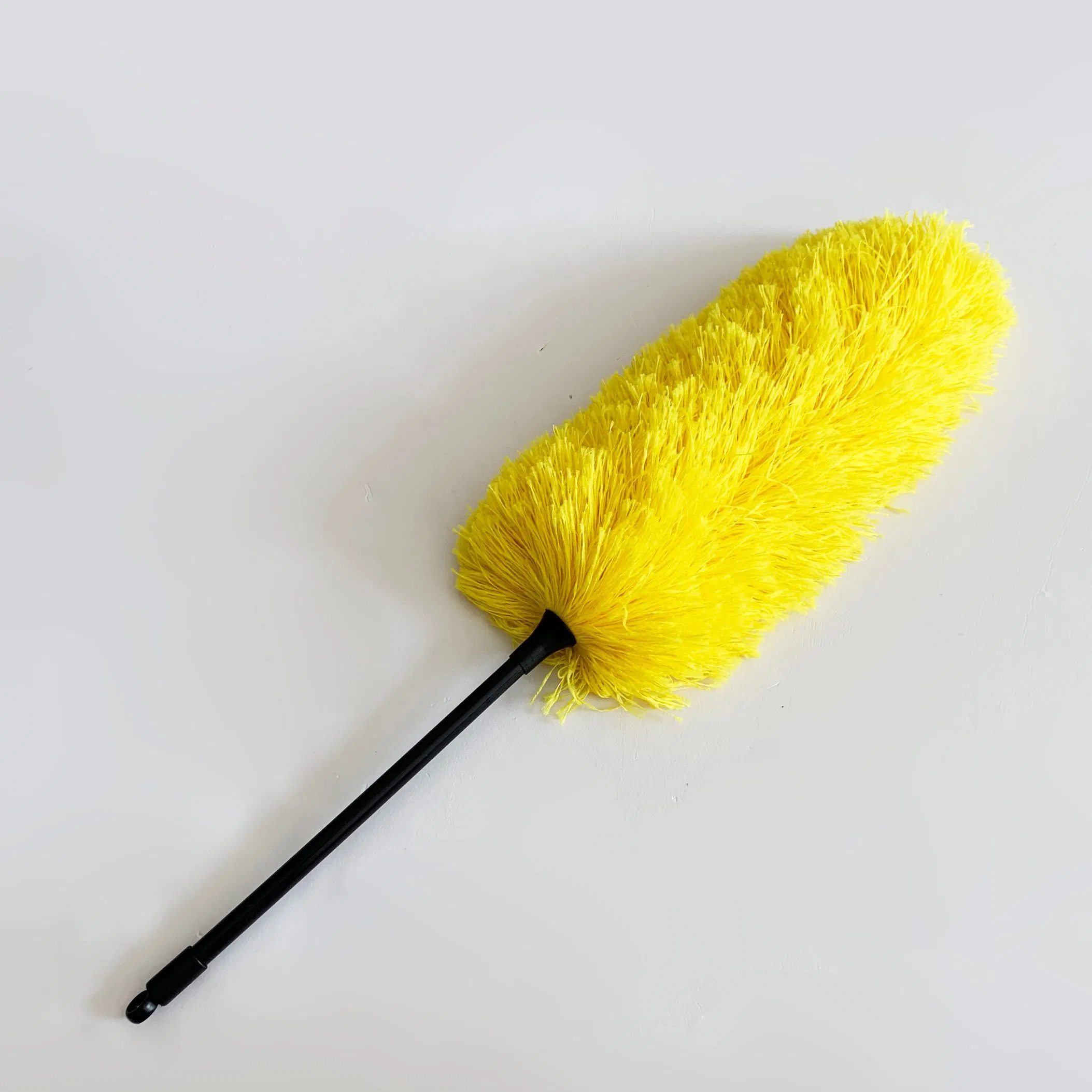 Wholesales Price Durable Flexible Soft Large Surface Static Fluffy Dusting Cleaner with PP Block Microfibre Duster Head and PVC Handle for Furniture Cleaning