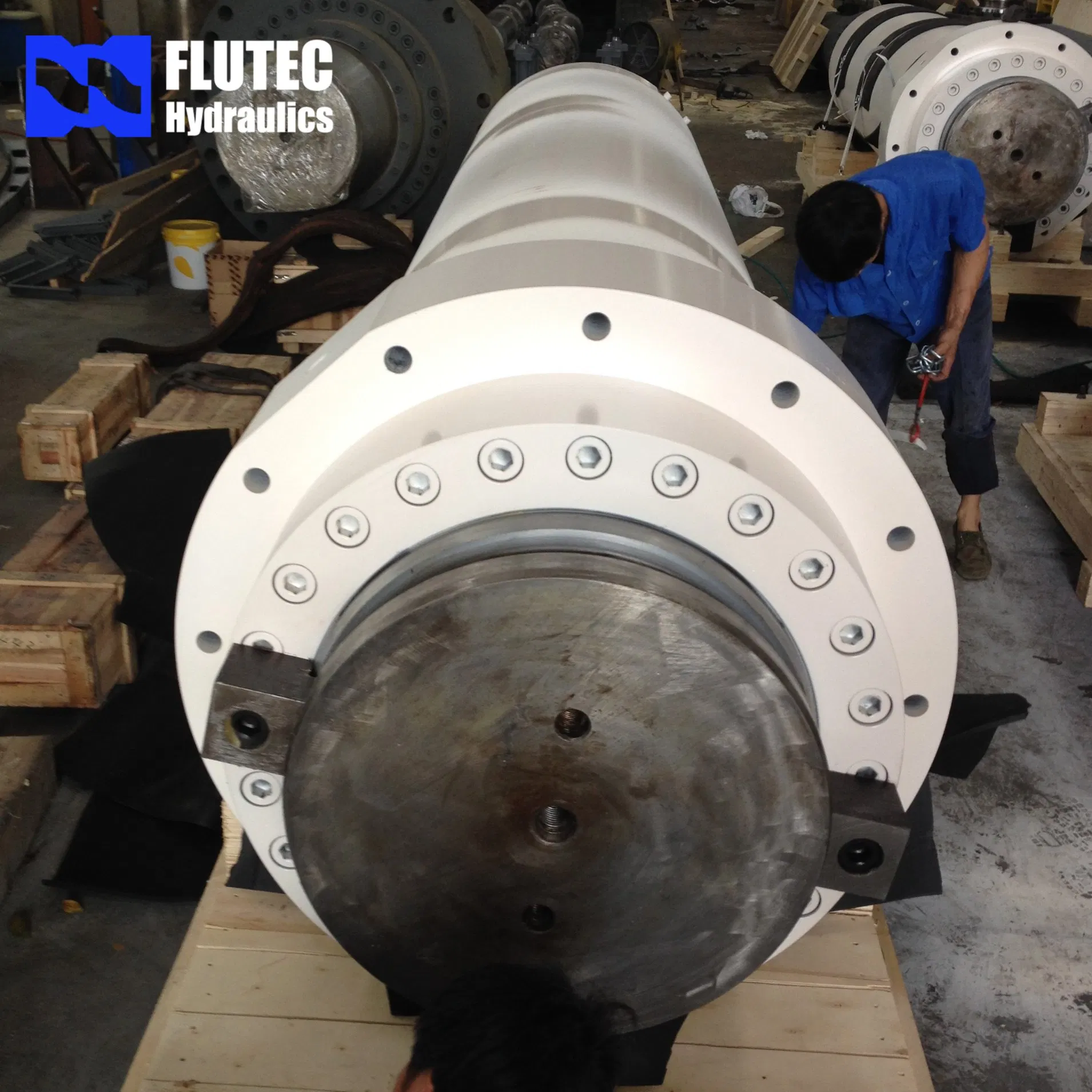 Гидравлический цилиндр 800 тонн для пресса