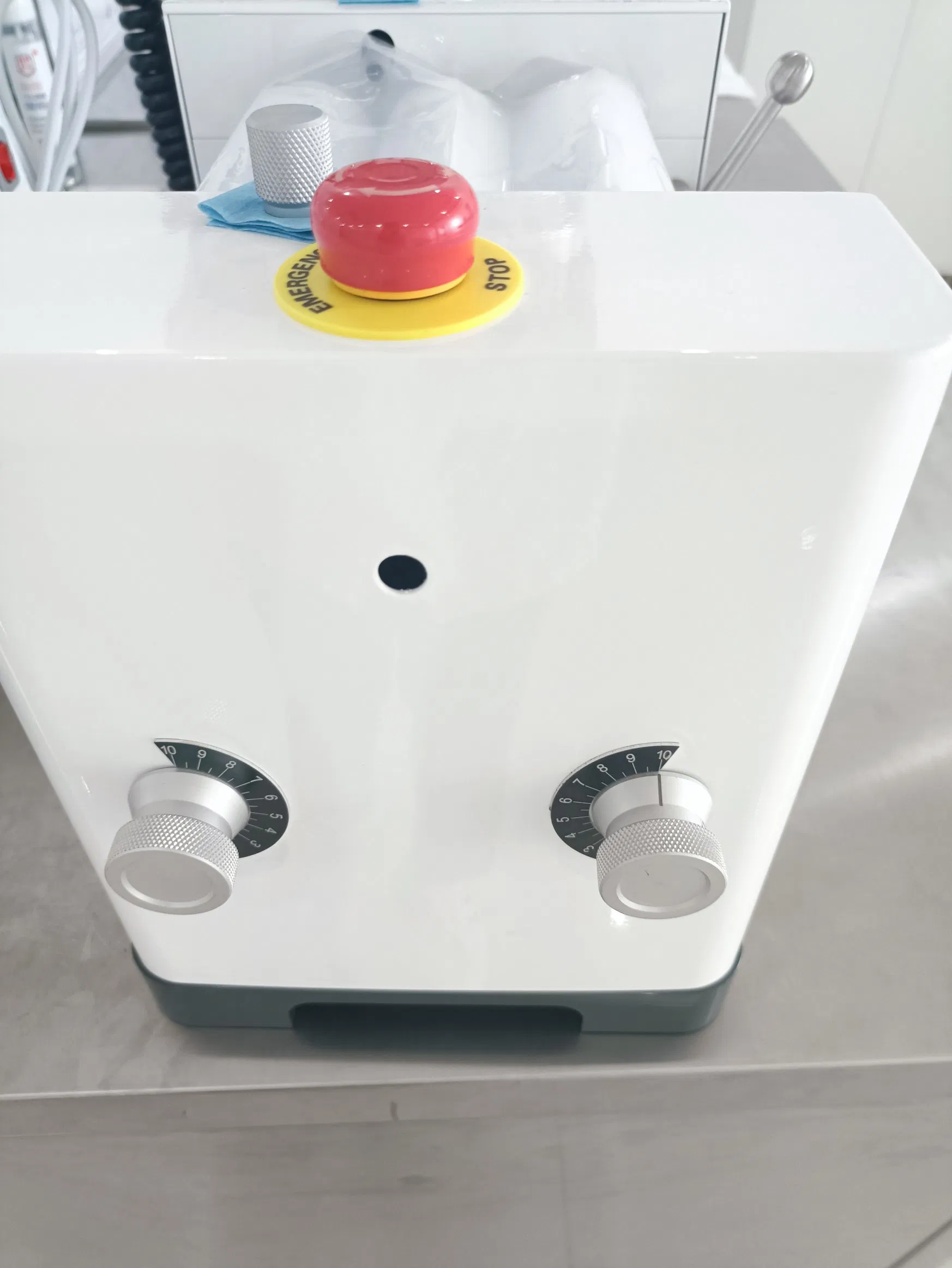 Лабораторная трехвалковая мельница Cosmati CM-50A