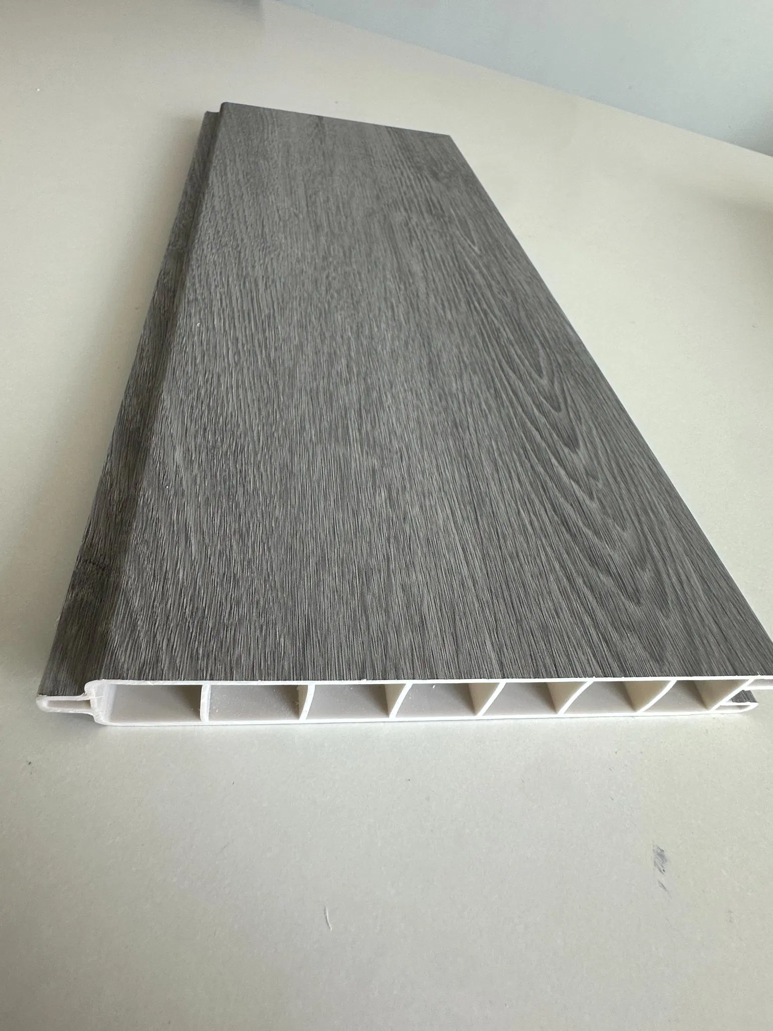 Co-Extrusion PVC Decking Outdoor Composite Decking Laminated Decking Decking Factory Price Wood Grain Decking Patio Flooring PVC Decking Panels Garden Decking