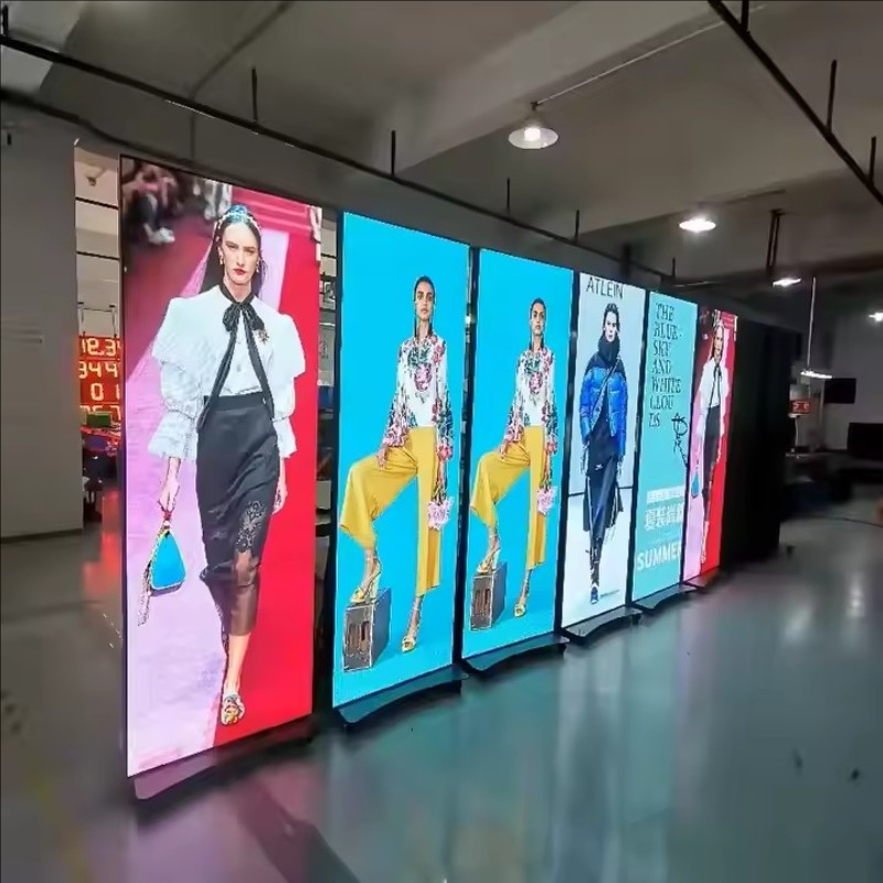 Indoor Full Color High Dfinition P2.5 Mirrow LED Screen Display