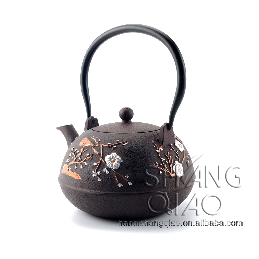 Эмалированный чугунный чайник со стальным фильтром