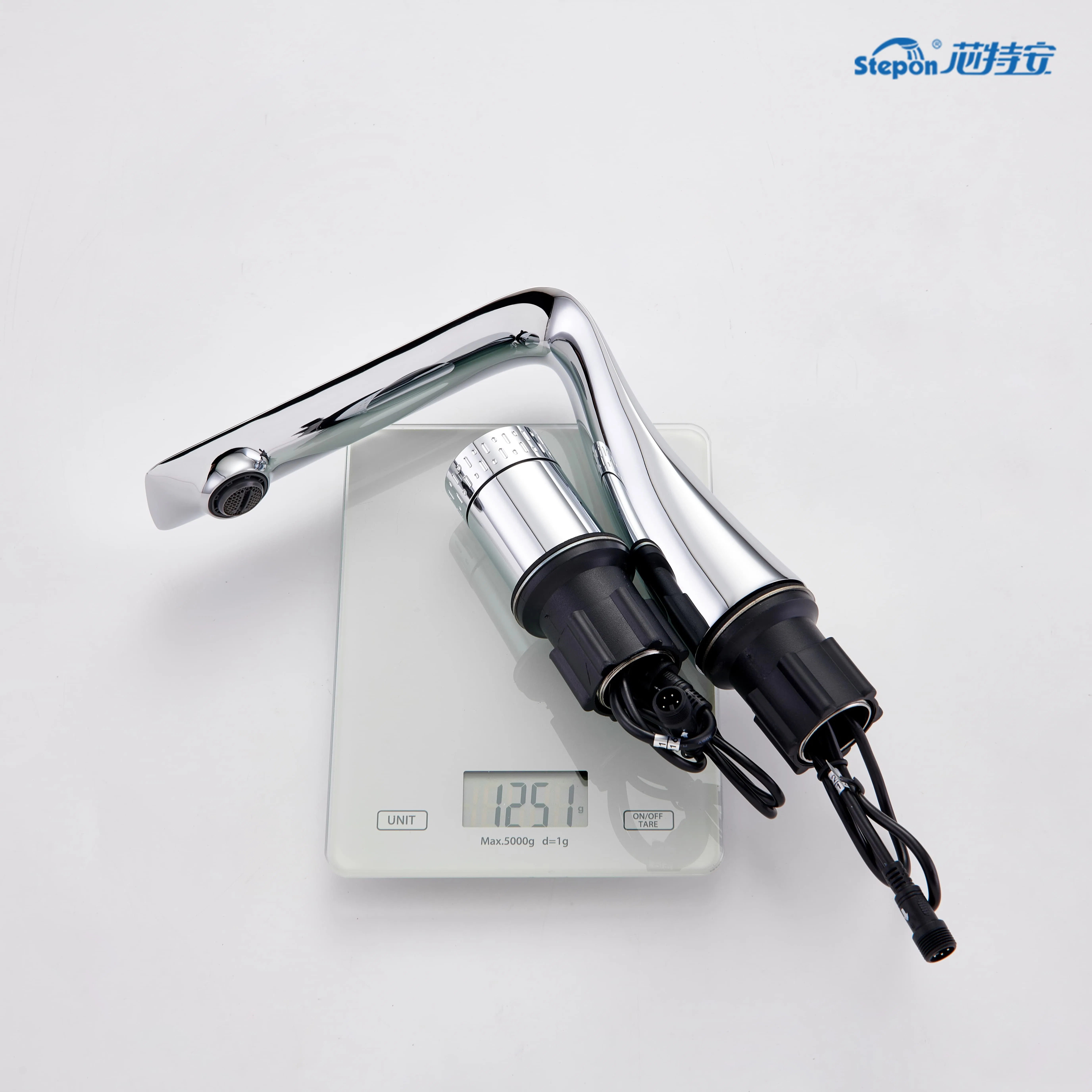 Stepon Electronic Thermostatic Faucet LED Color Temp Indicator 38c Default Touch Sensor Power Control