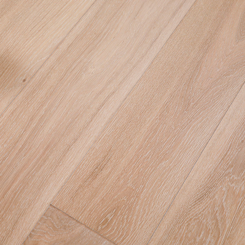 Oak Veneer Engineered Hardwood Flooring Logs 121omm Length Multi-Layer Walnut Living Room Brushed