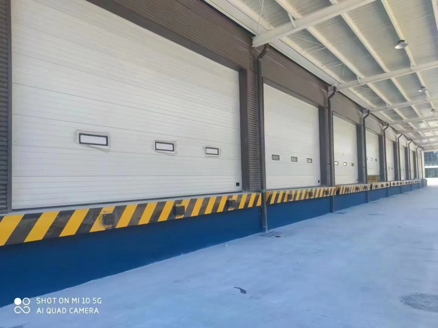 Automatic Industrial Sectional Aluminum Overhead Lifting Door