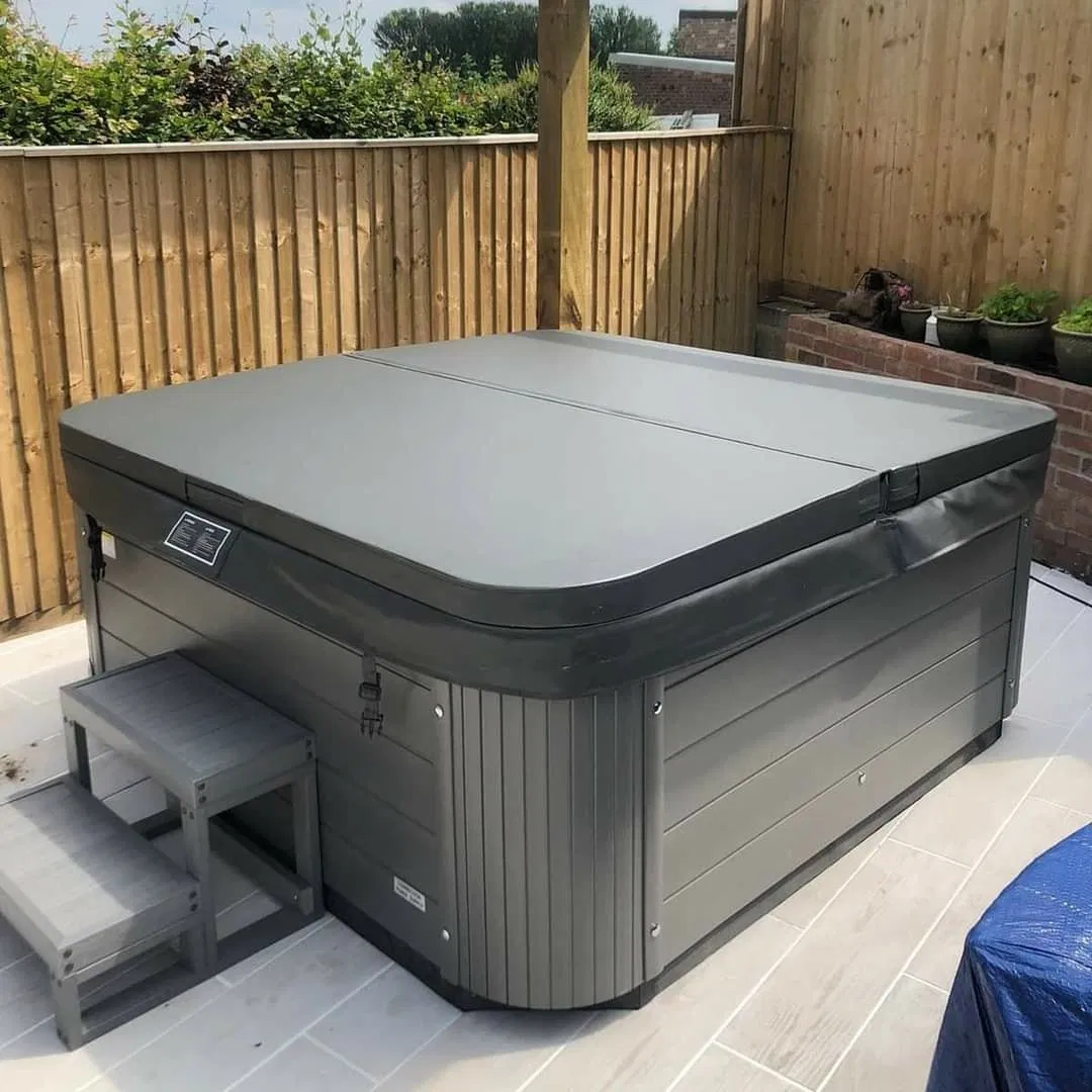 Sunrans Acrylic Massage 6 Person Outdoor SPA High Quality Luxury Hydro USA Balboa Hot Tub for Backyard