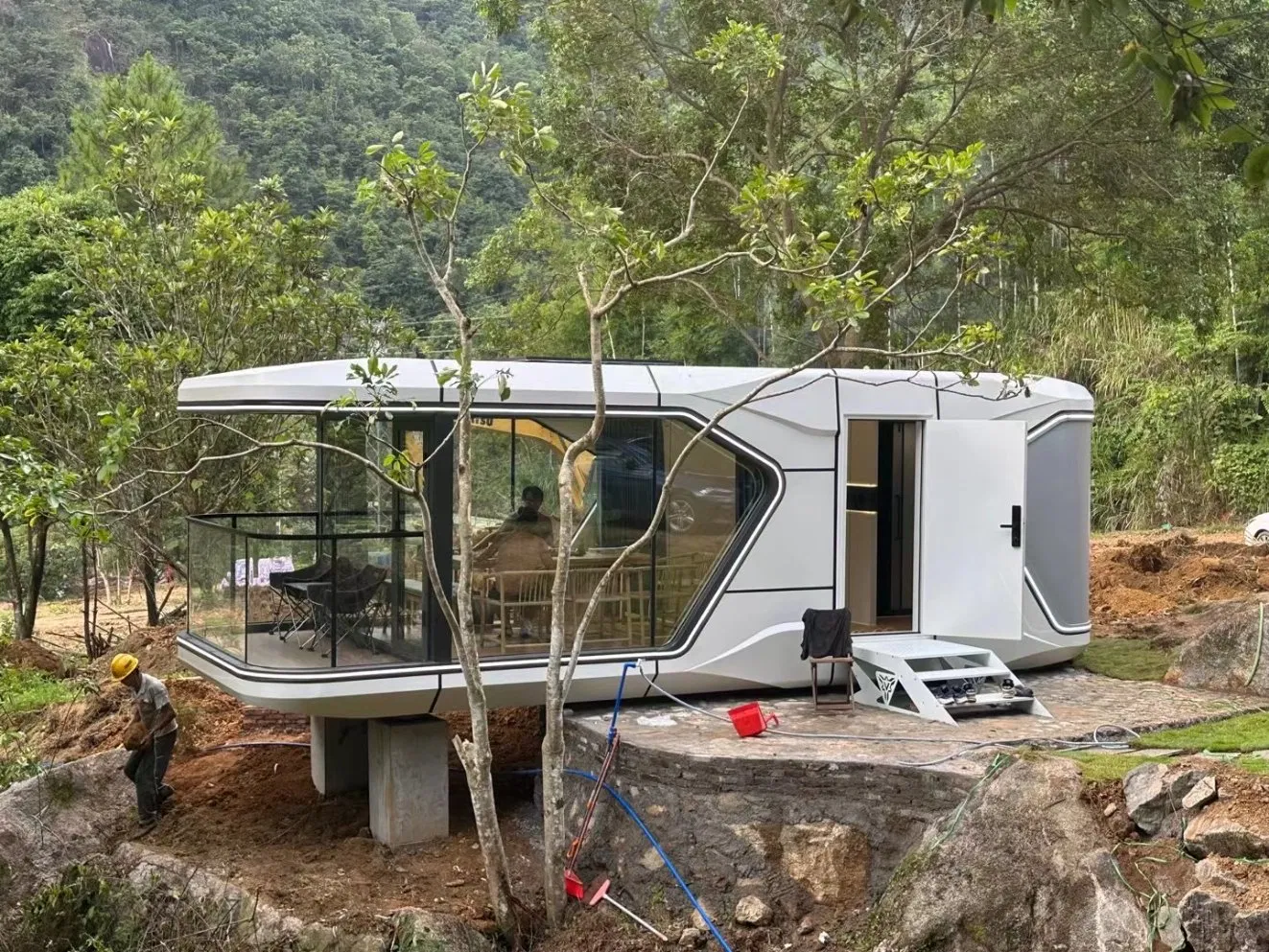 Latest Designed Outdoor Portable Mobile Home Space Capsule House