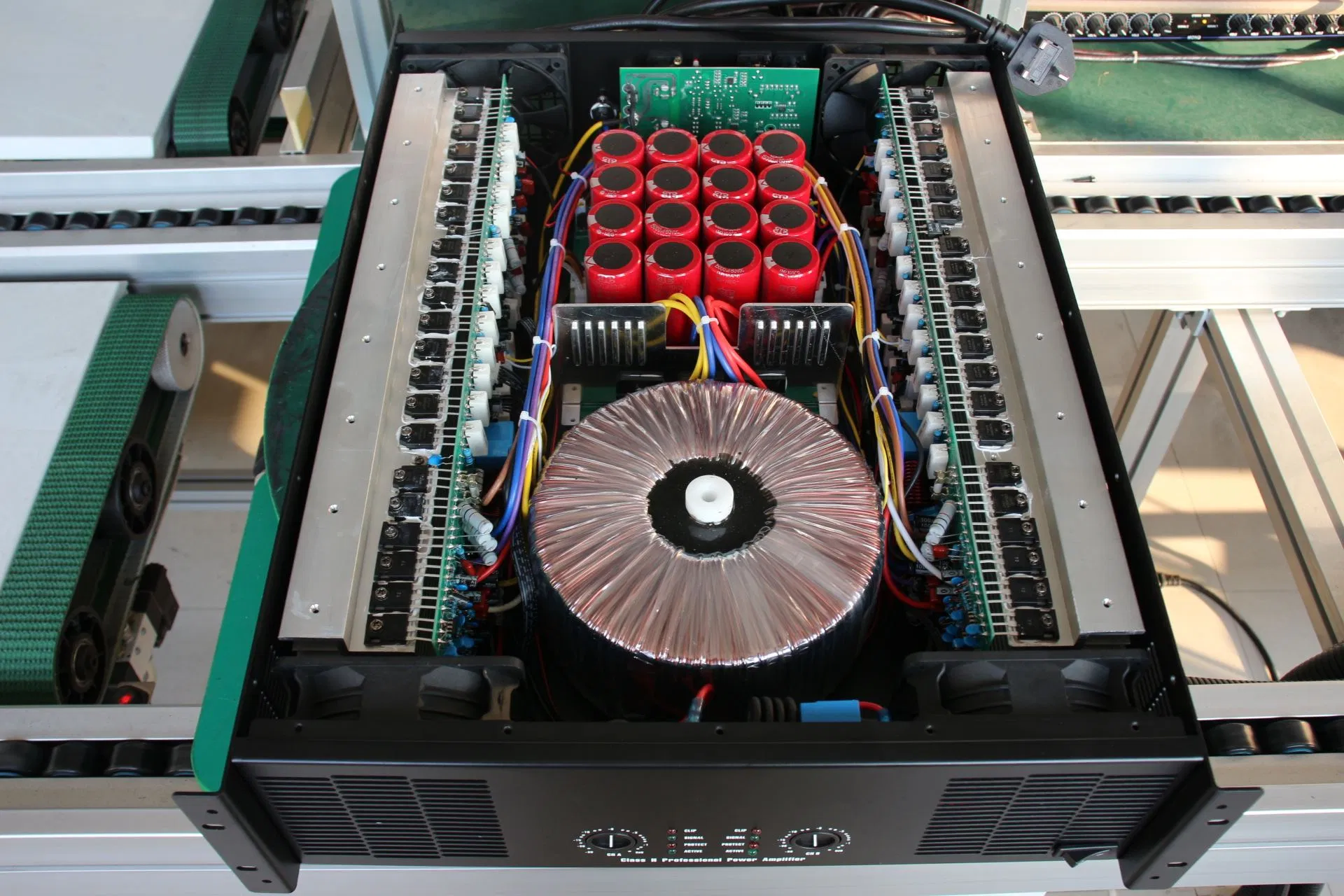 Ca Series 1550 Watt 2 Channel High Power Amplifier for Disco