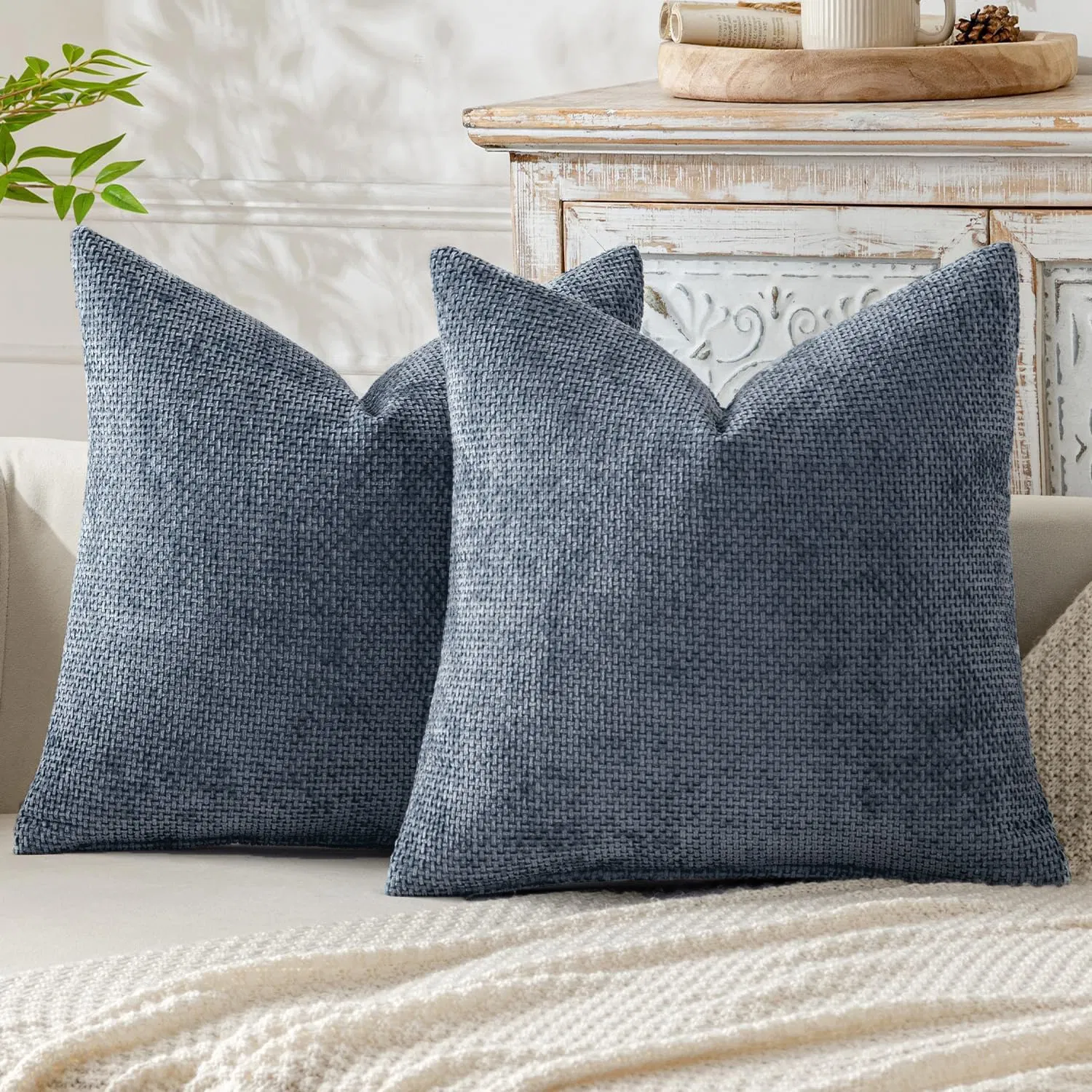 Xinlan Minimalist Chenille Woven Pillow Covers Solid Color Cozy Cushions for Bed Sofa Luxury Textured Throw Pillows Decor