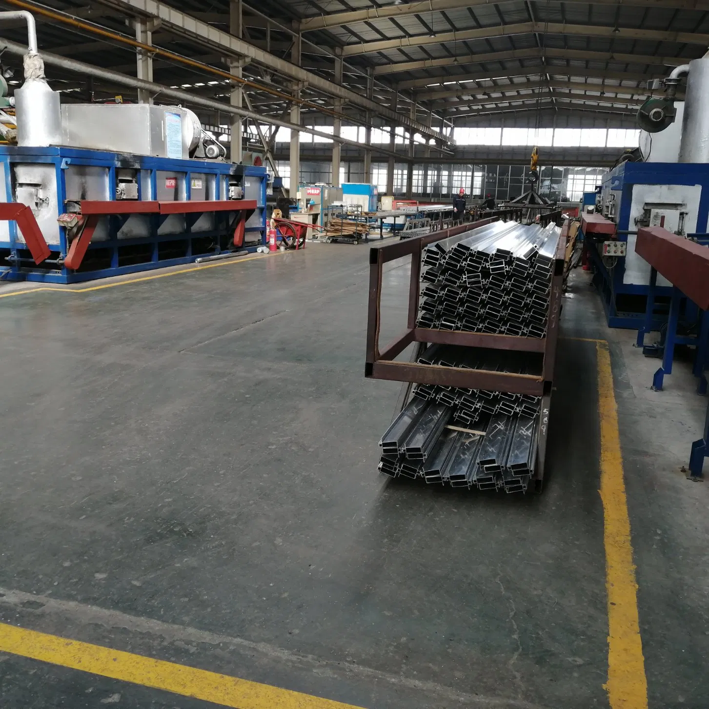 Aluminum Profile for Roller Shutter Door and Window