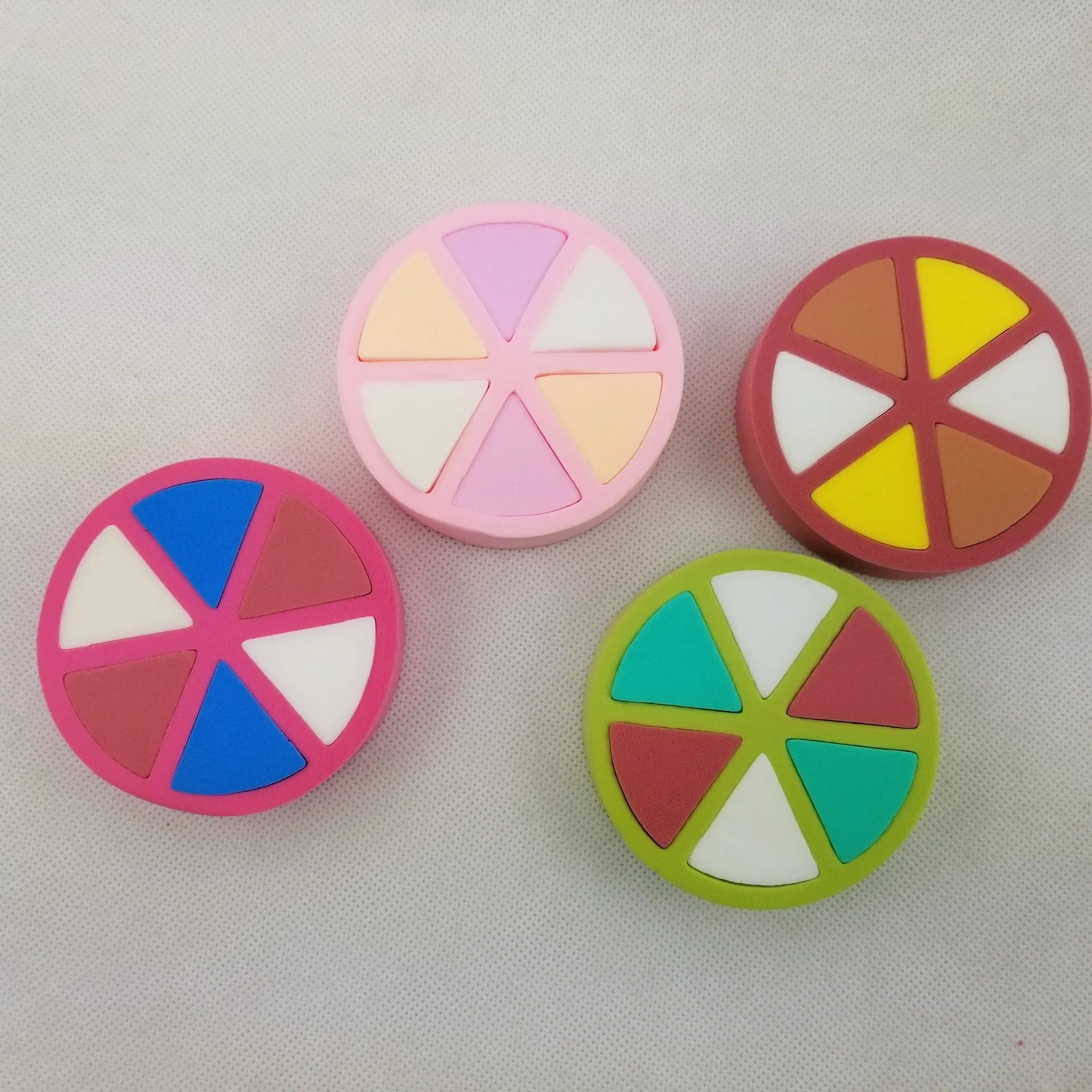 Round Non-Latex Dual-Use (Wet & Dry) Color-Blocked Flat-Cut Powder Puff