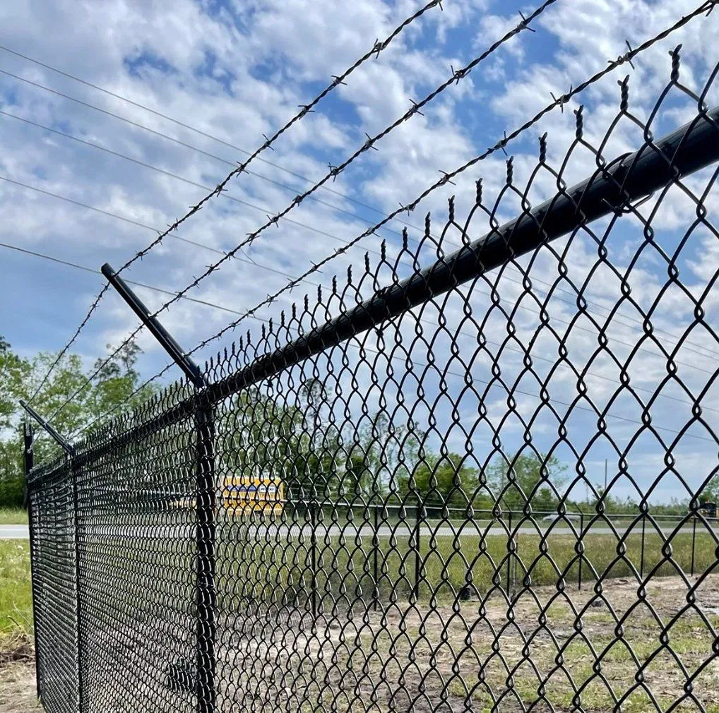 Heavy Duty 5X5cm Black PVC Chain Wire Fencing Galvanized Diamond Mesh Fencing Cyclone Fencing Chain Mesh Fencing Roll Commercial Chain Link Fencing