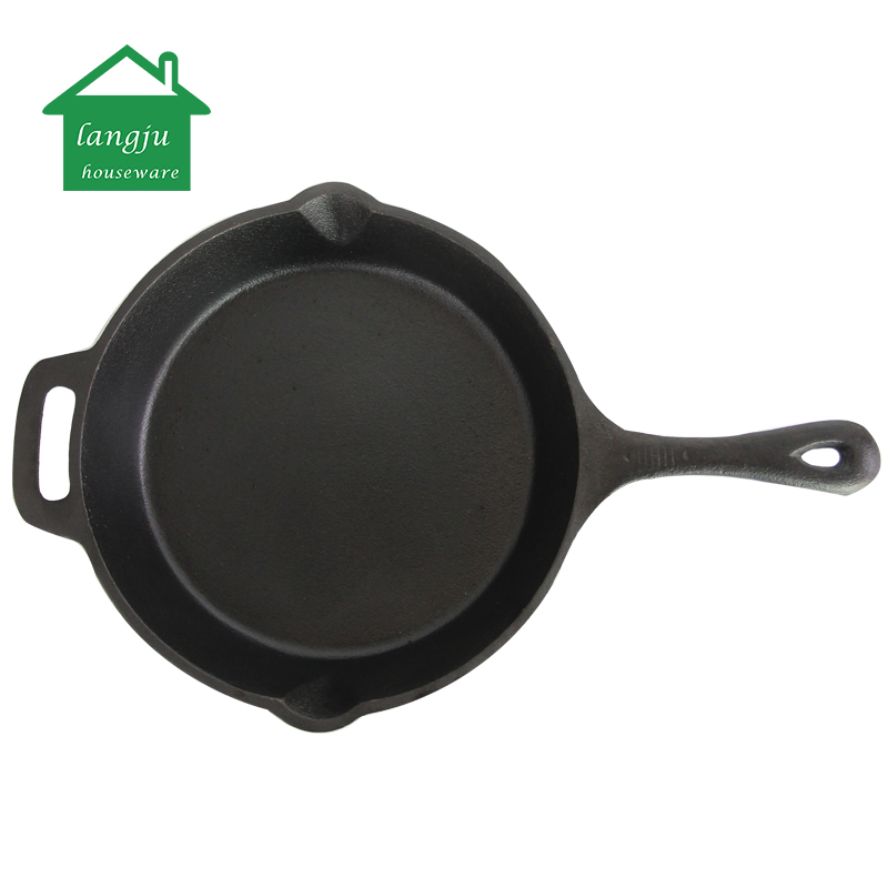Чугунная сковорода с двумя ручками, 25 см