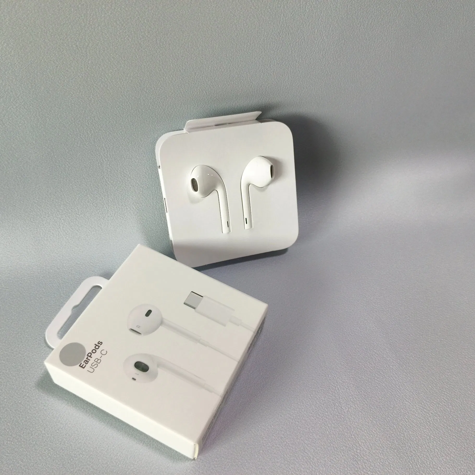 Наушники проводные USB-C Hi-Fi, белая классика