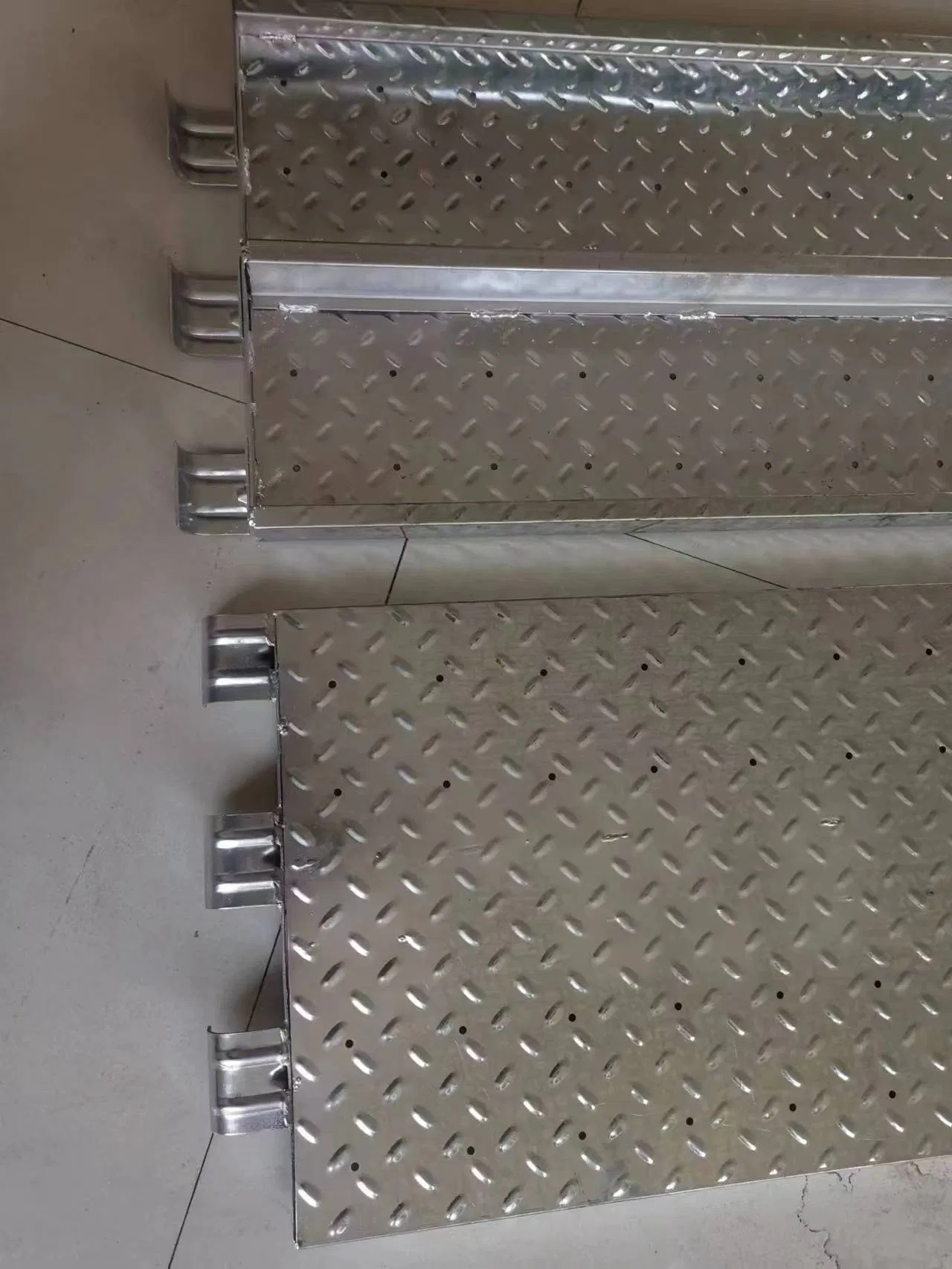 Aluminium Scaffolding Platform/Hanging Scaffolding for Multifunctional Scaffold