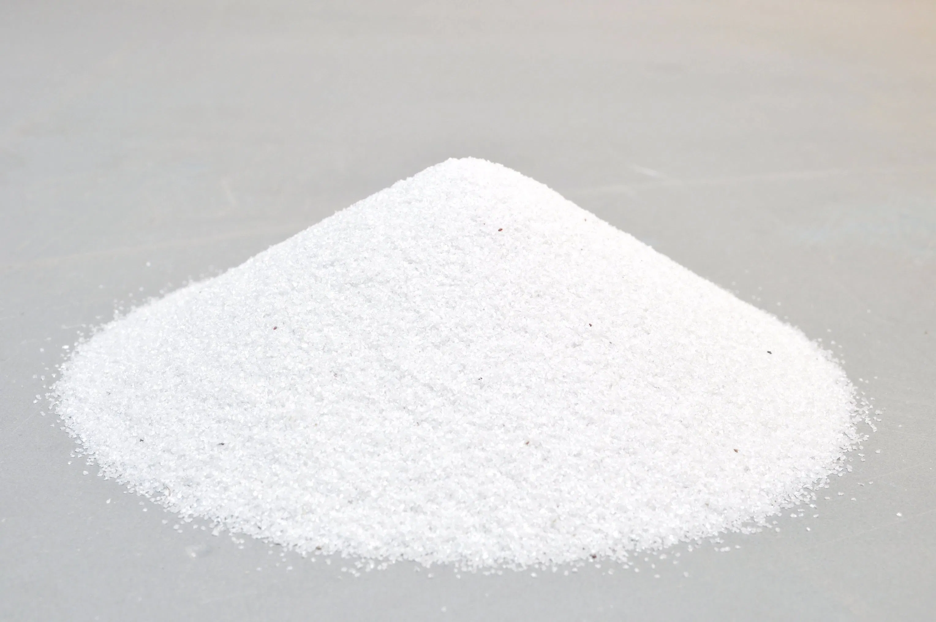 Белый оксид алюминия (алунд) для огнеупоров и керамики