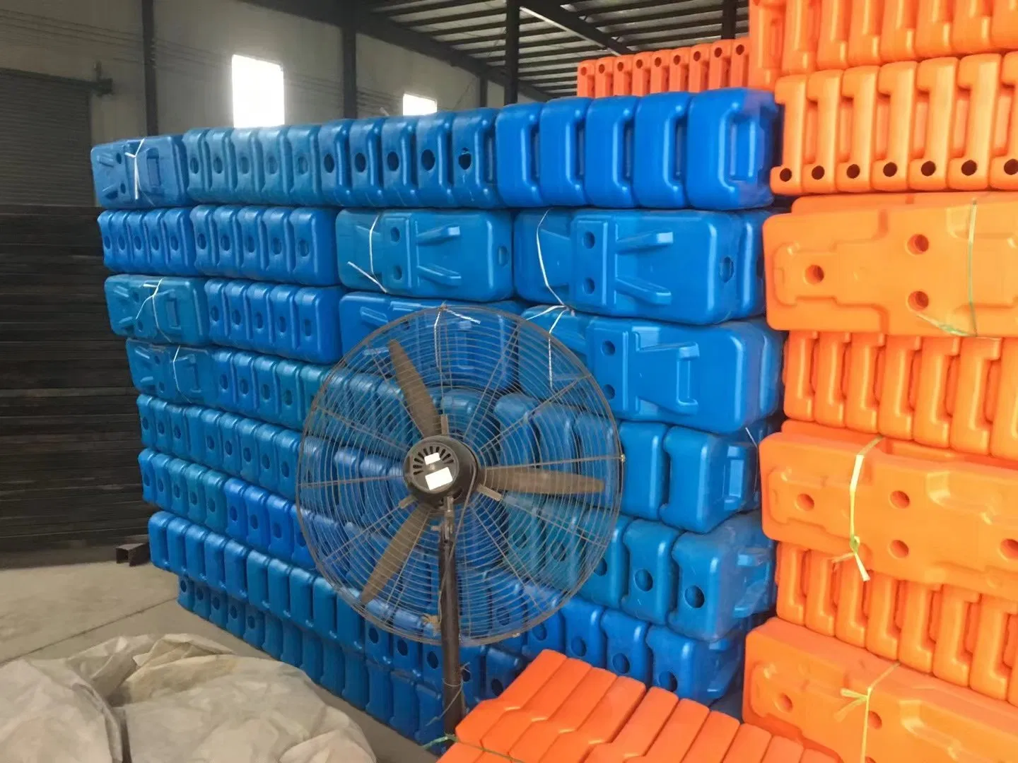 Temporary Fence Base Plastic /Rubber Base for Event Building Construction Site for Australia