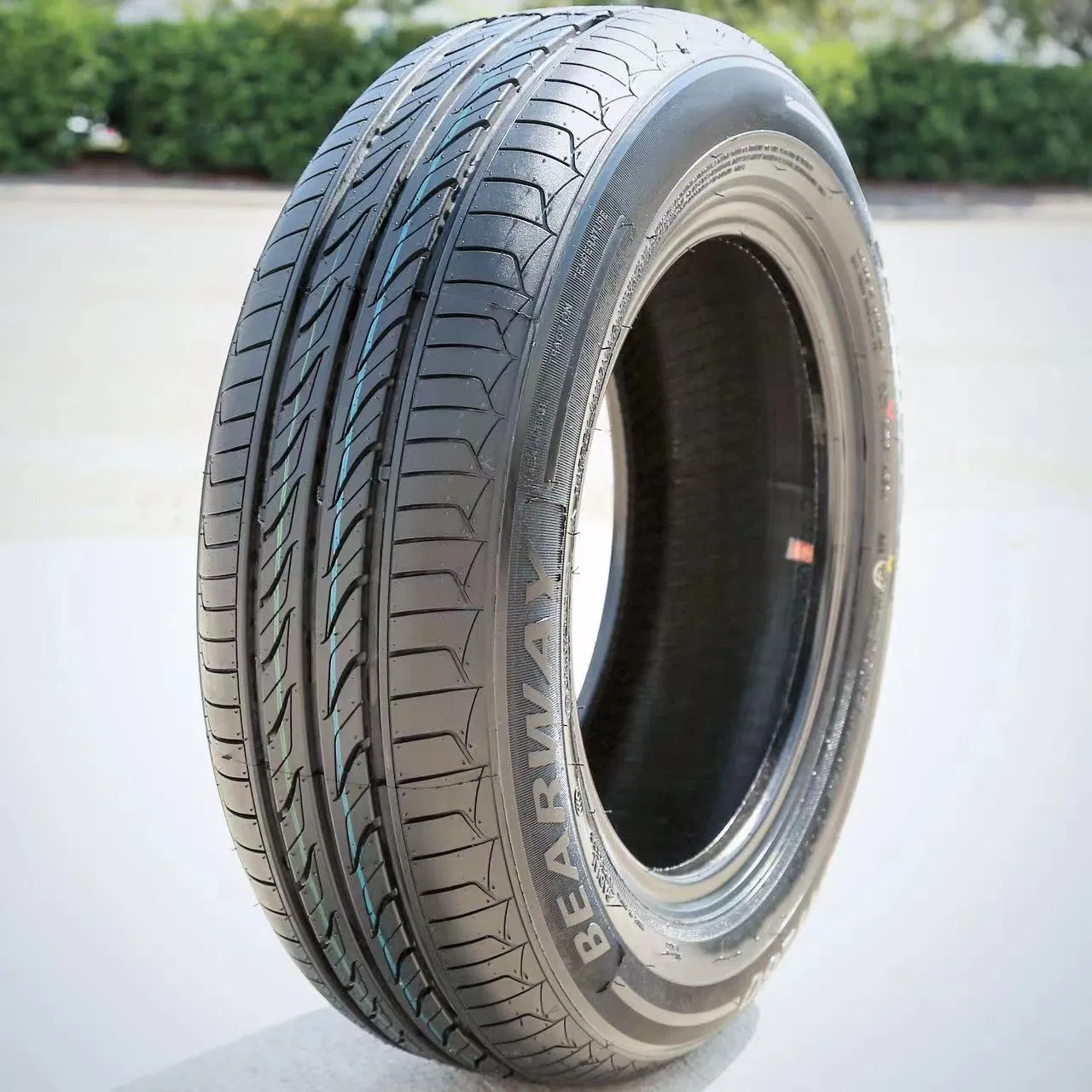 Автомобильная радиальная шина 15-20 дюймов