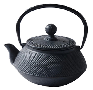 Gusseisen Teekanne 0.7L Enamel Cast Iron Kettle with Filter