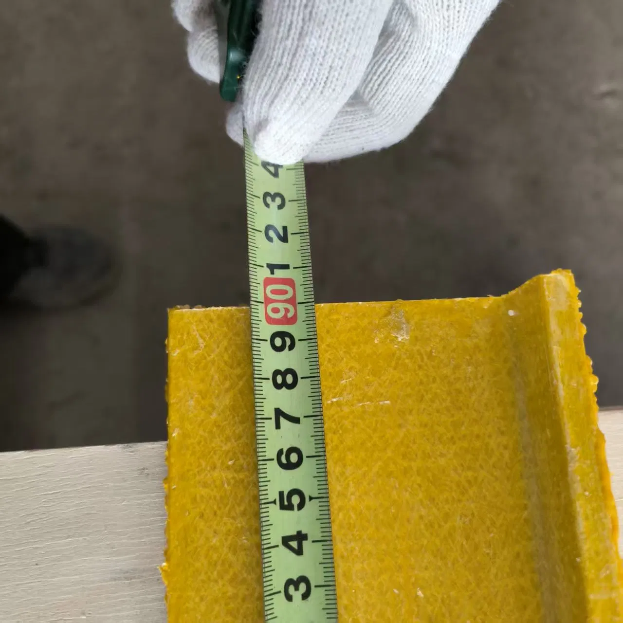 10mm Thick FRP/GRP Abrasive Stair Tread Nosing Flat Bars/Angle Bars on Wood, Concrete or Steel Bar Grating Stair Treads