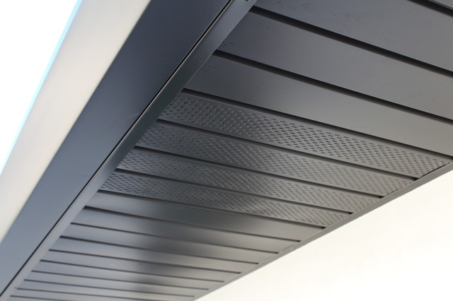 4-Panel Soild/Full Vented Black Roof Aluminum Soffit Panel