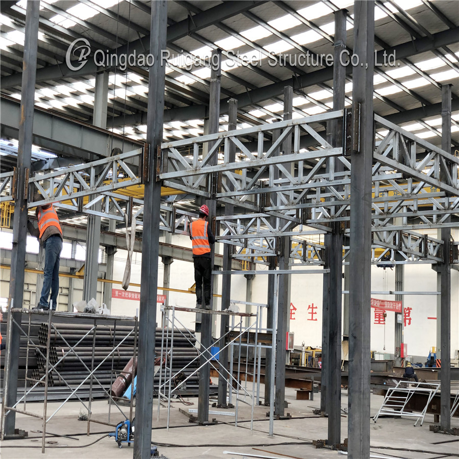 Durable Light Prefab Steel Structure Garage/Hangar with CE Cetifaction