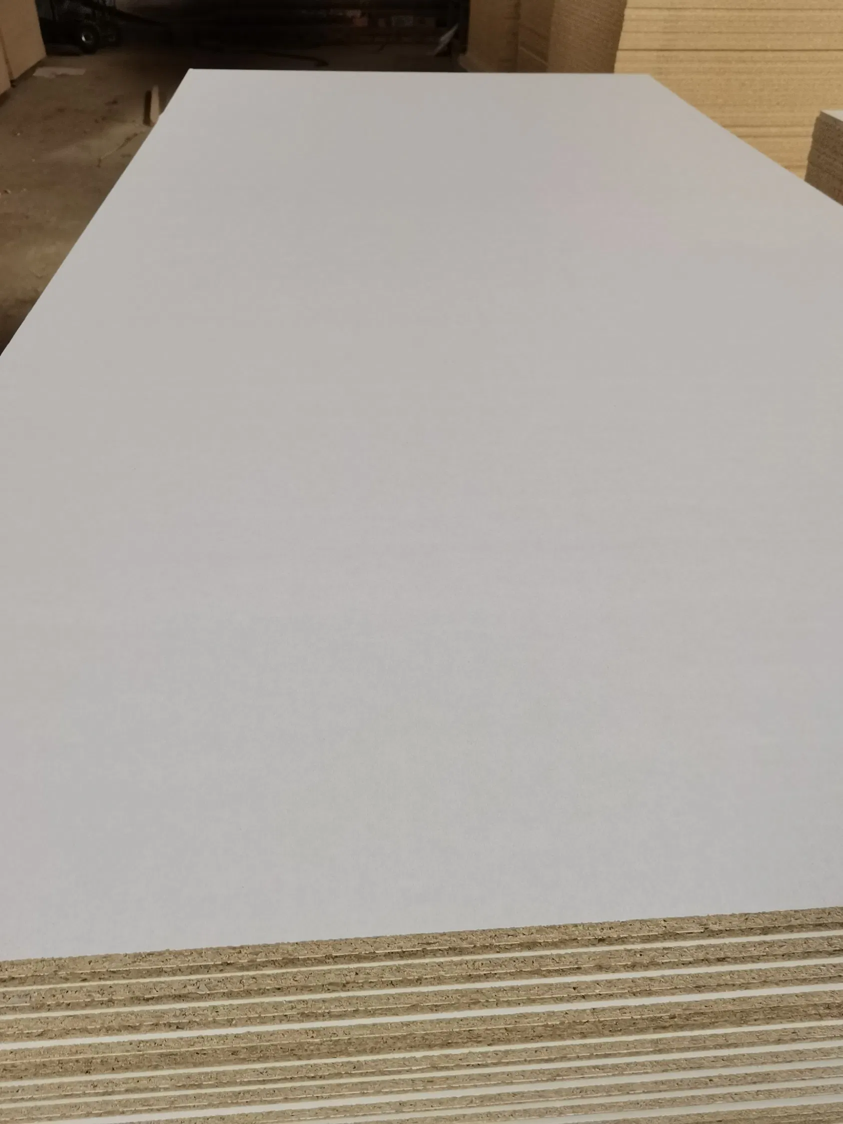 Melamine Furniture Grade Melamine Faced Plywood Synchronized Recon Plywood From Factory