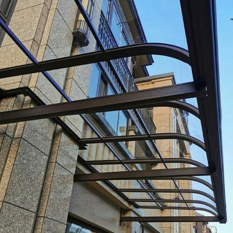 Lightweight Aluminum Sunroom Framing System with Laser-Cut Ornamentation for Customization Projects