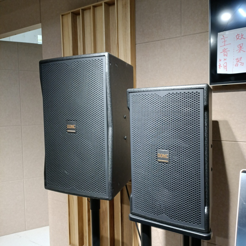 2. High-Fidelity K210 Speaker for Precise Studio Monitoring Sessions