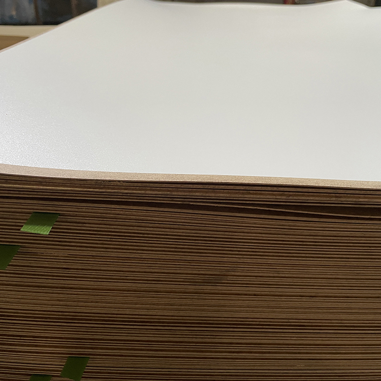 Dr-Lvp002 Decorative Melamine Faced Veneer Dr-Lvp002 off White Melamine Paper Pasted Recon Veneer
