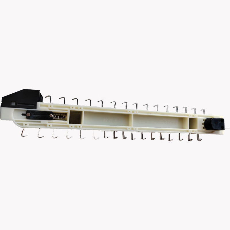 Rated Voltage Conveyor Belt Crawler-Type Hook Vending Machine Accessories 24VDC Hook Spacing